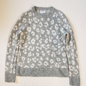 Old Navy Gray Cheetah Print Sweater Size S